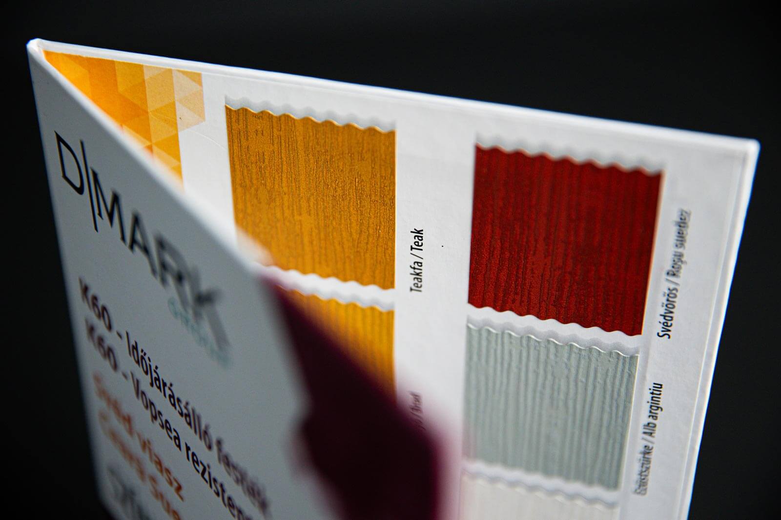 Katalozi uzoraka premaza za drvo, metal i staklo